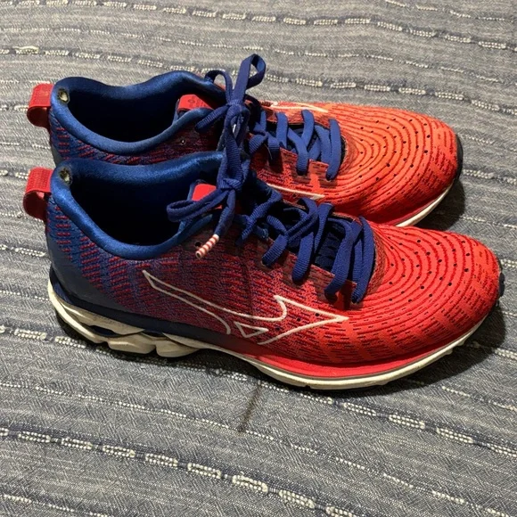 Women’s Mizuno Red and Blue Athletic Shoes - Picture 1 of 5